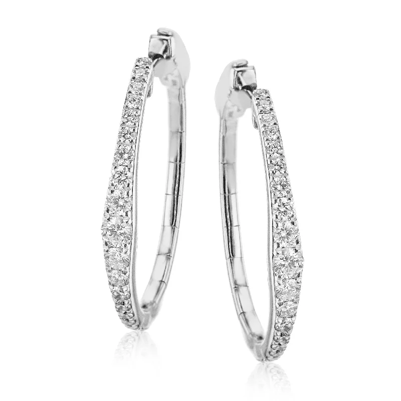 Hoop Earrings in 18k Gold with Diamonds