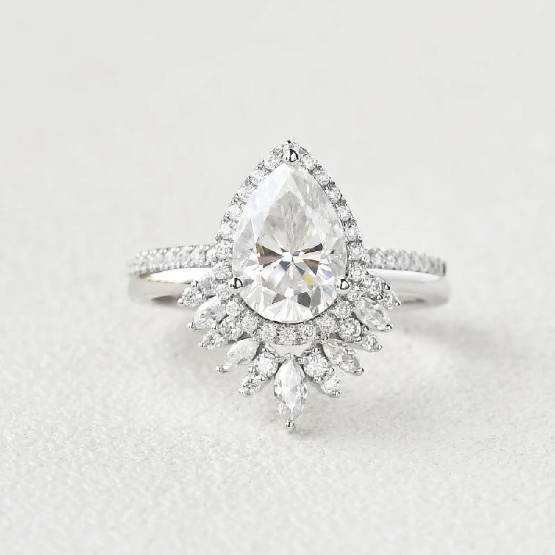 2.0ct Pear Moissanite Halo Ring Set 2pcs