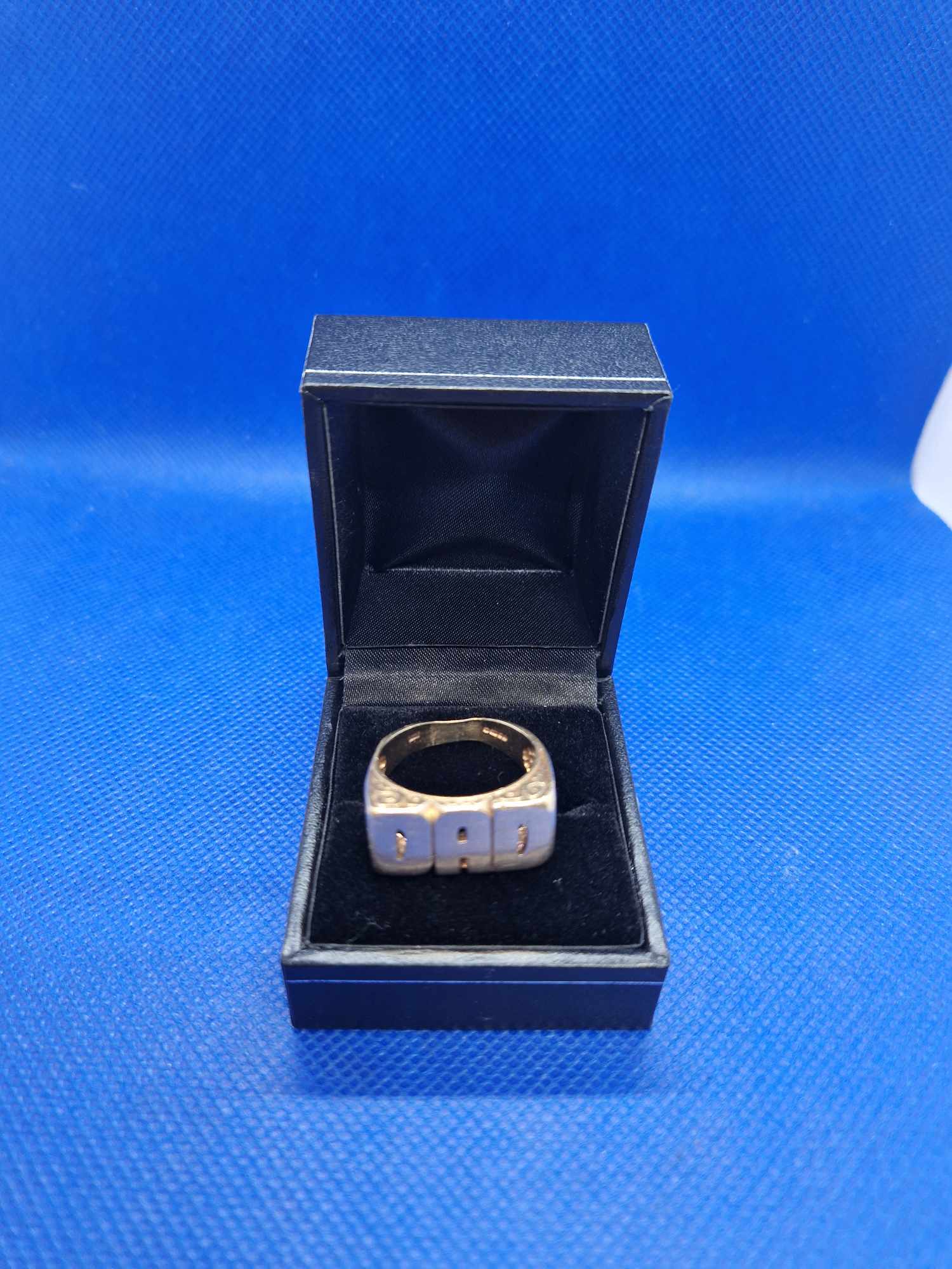 9CT Gold DAD Ring 8.4G (U)