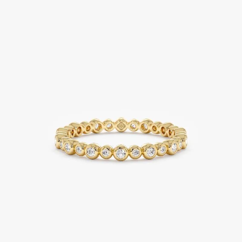 Alternating Diamond Eternity Band, Camila