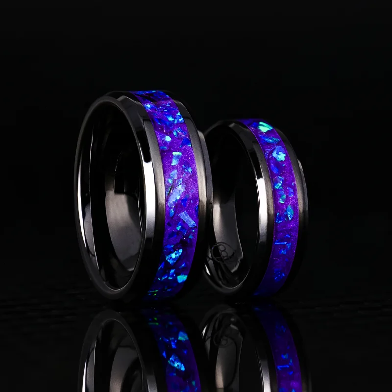 Matching Glowstone Wedding Ring Set