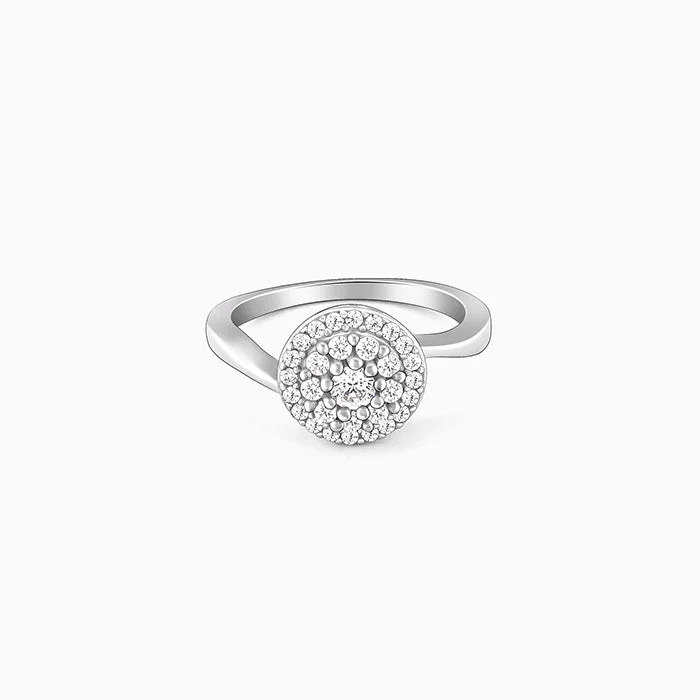 Silver Girdled Shine Ring