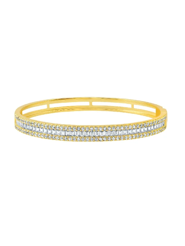 Luminous Baguette Bangle in Gold