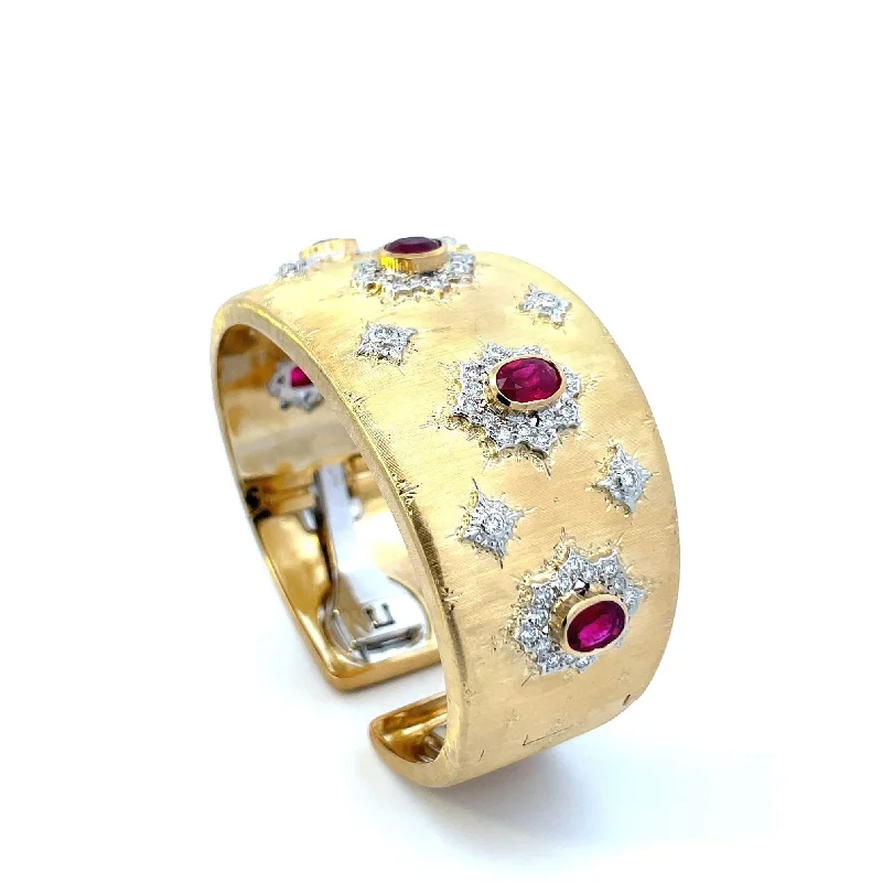 YELLOW GOLD RUBY & DIAMOND BANGLE